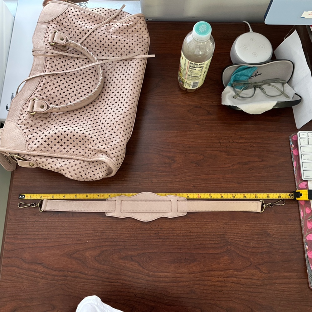 Balenciaga City Bag in Light Pink/Beige - Picture 16 of 16